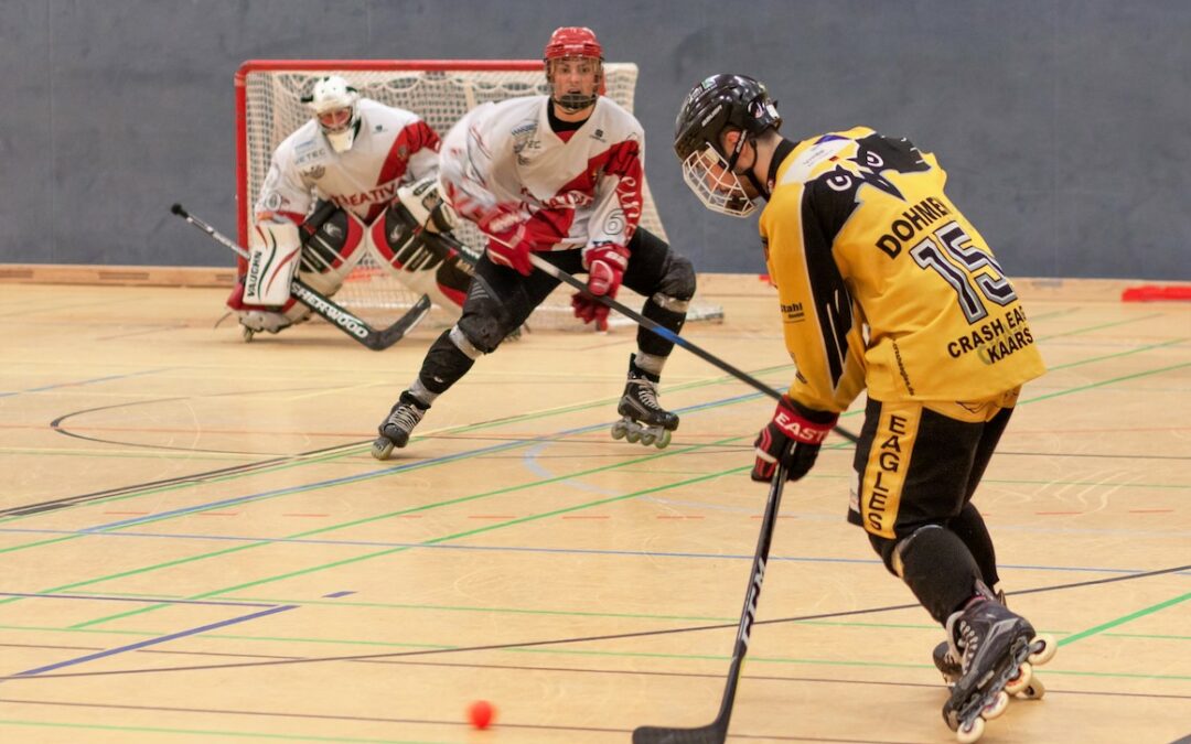 Erster Test für die Crash Eagles. Hilden Flames besuchen die Stadtparkhalle.