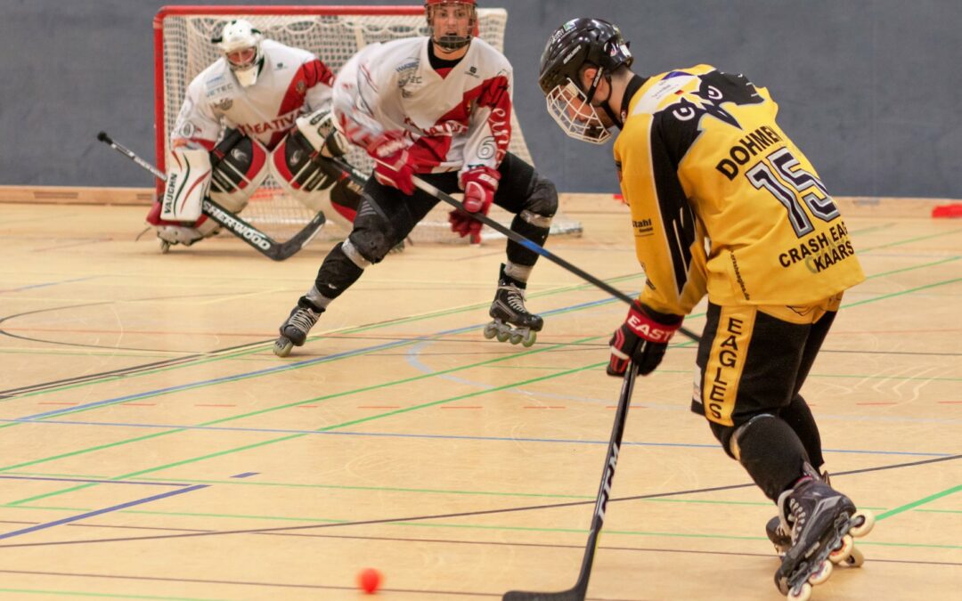 Zwei Siege bescheren den zweiten Tabellenplatz. Crash Eagles gewinnen in Iserlohn mit 9:8 n.P. und gegen Köln mit 12:8.