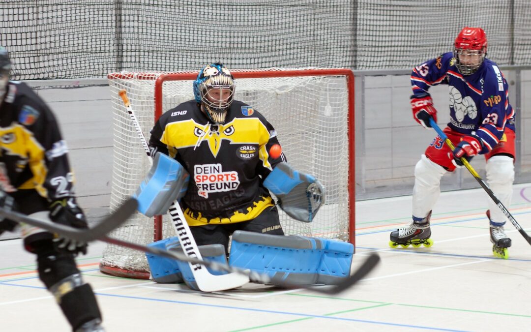 Crash Eagles Kaarst gewinnen das Derby in Düsseldorf mit 8:5 (3:2/4:1/1:2).
