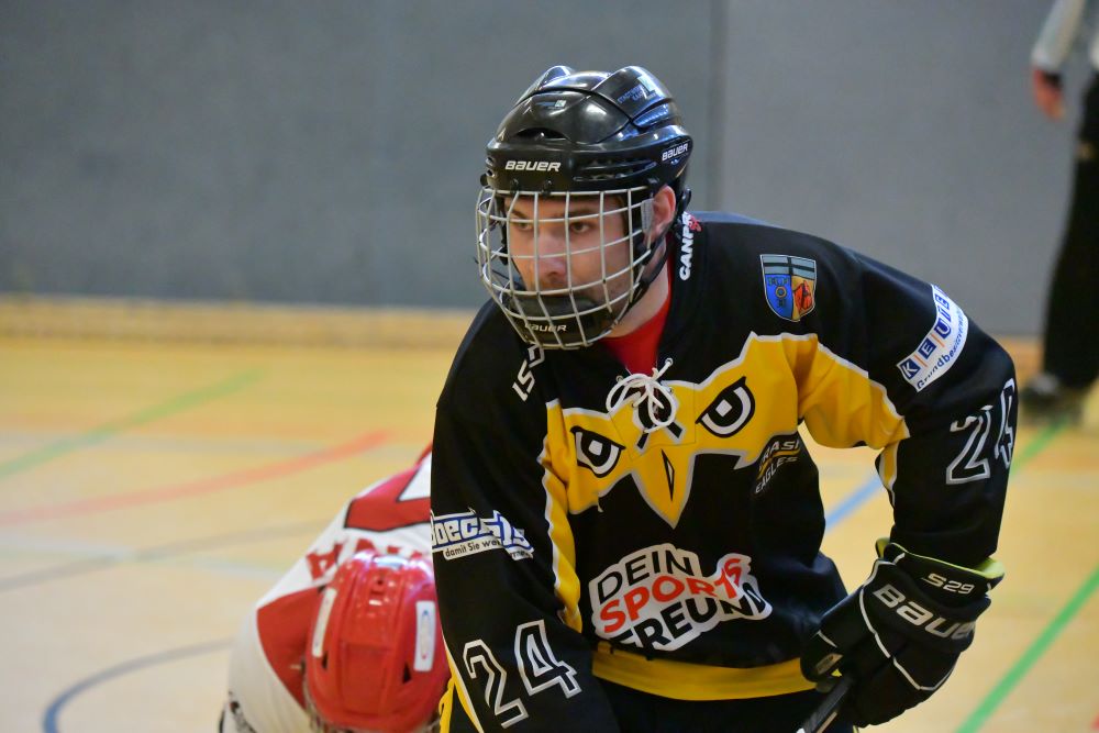 Erste Herren auf verlorenem Posten. 6:15 (2:3/3:6/1:6) Pleite in Iserlohn.